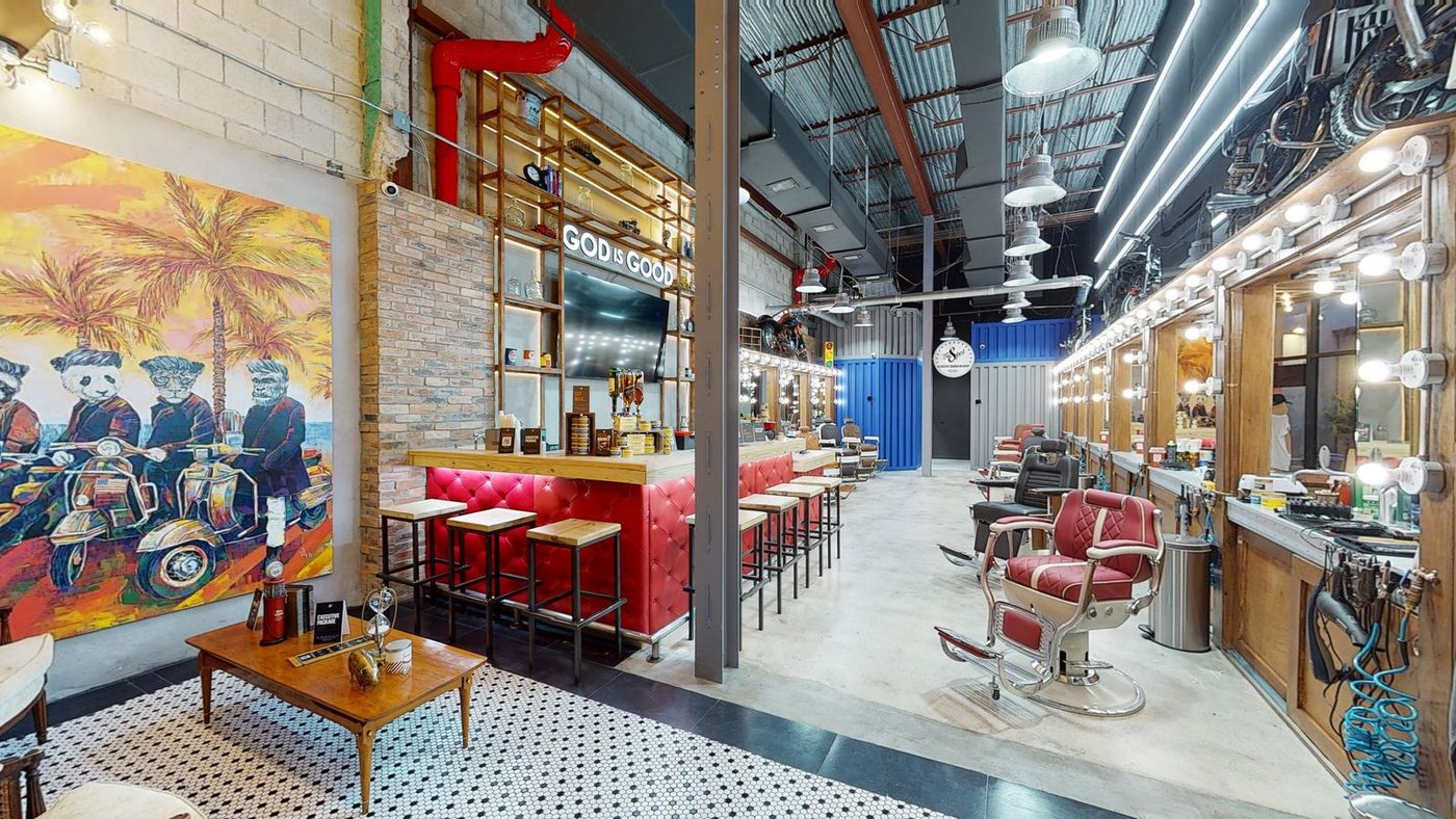 Inside The Spot Barbershop Aventura Town Center
