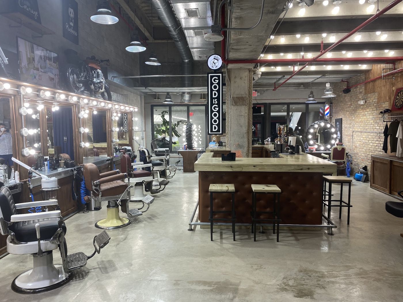Inside The Spot Barbershop Coconut Grove